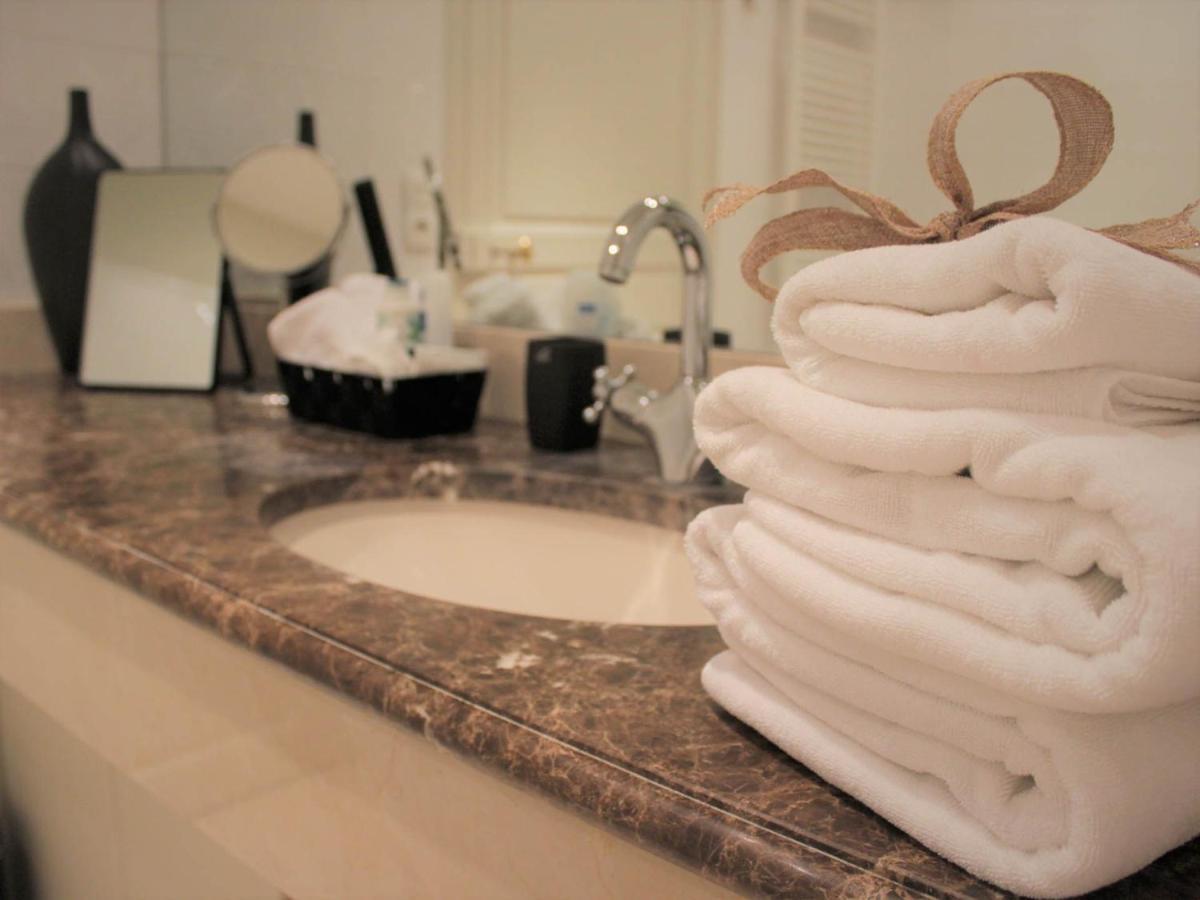 Chambre D'Hotes Les Rives De La Tronne Mer Dış mekan fotoğraf
