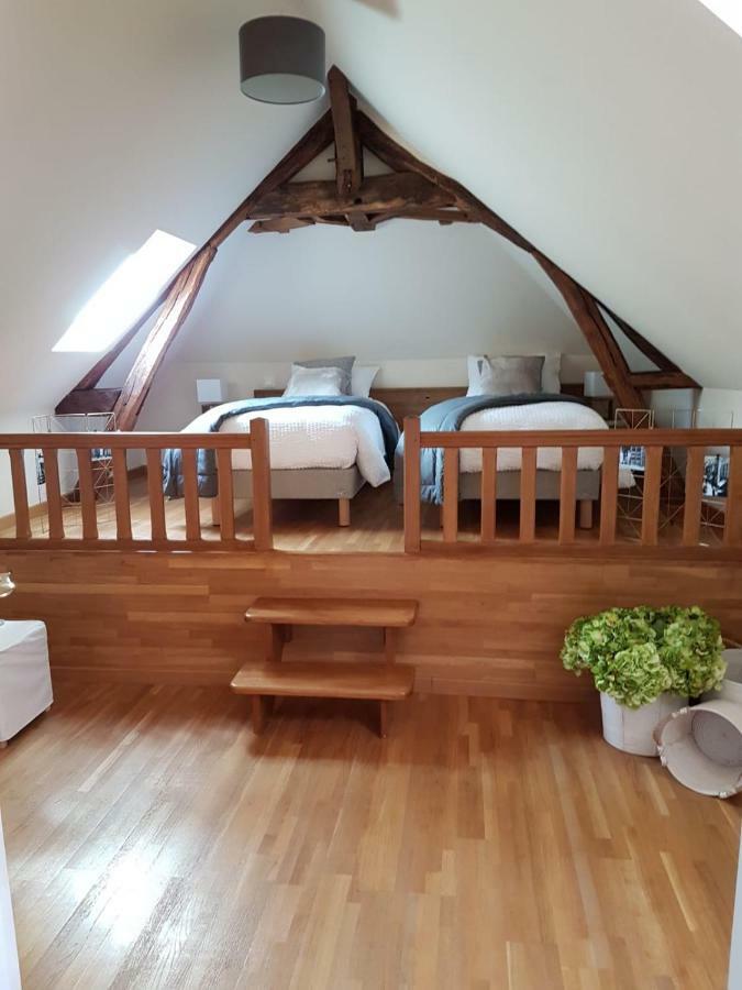 Chambre D'Hotes Les Rives De La Tronne Mer Dış mekan fotoğraf