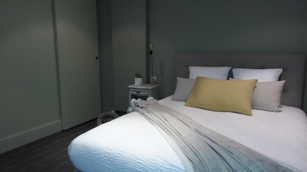 Chambre D'Hotes Les Rives De La Tronne Mer Dış mekan fotoğraf